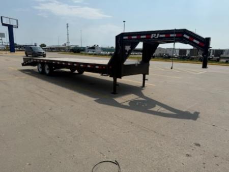 Used 2018 PJ Trailers 102X28 23+5 Gooseneck Bodies