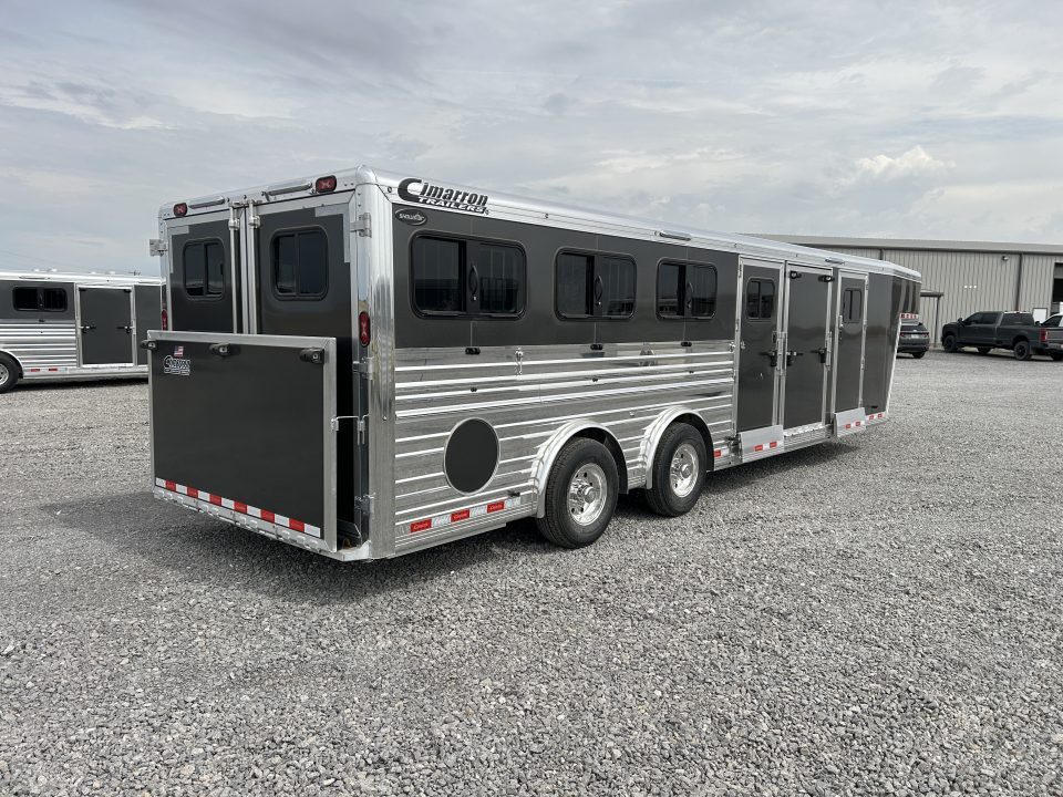2027 Cimarron Showstar photo 2