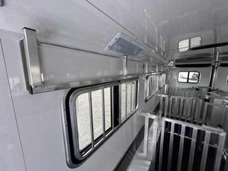 New 2027 Cimarron Showstar 8458
