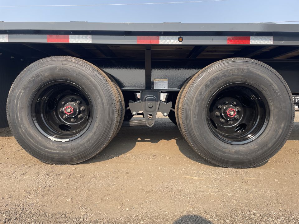 New 2027 Lamar 8x20+5 20k Gooseneck Flatbed Equipment Trailer