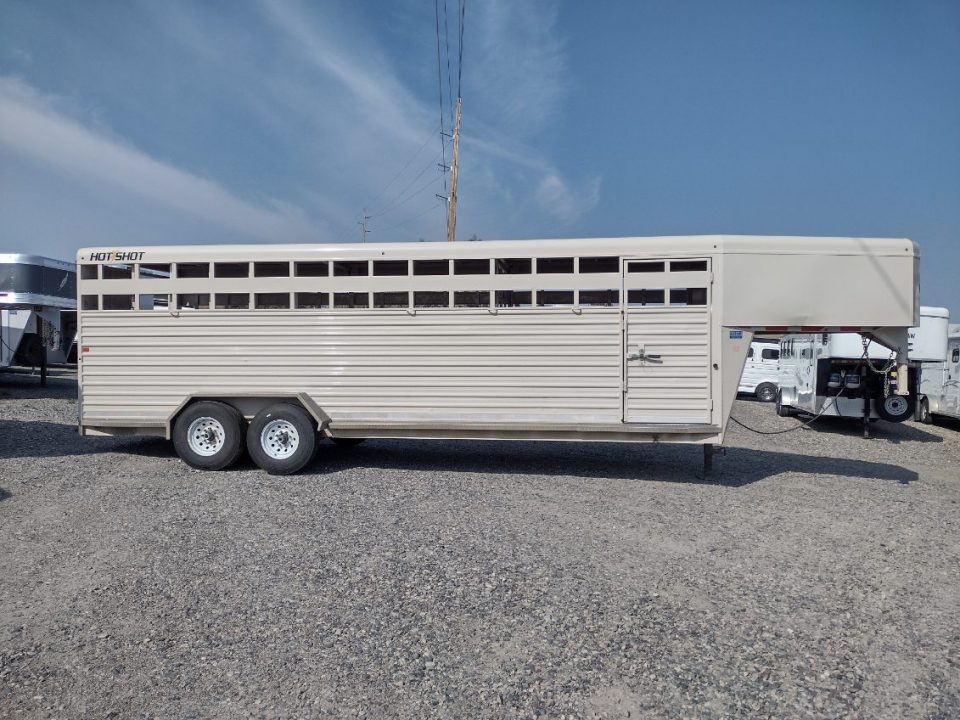 Used 2016 Trails West Hotshot 24' Stock Trailer