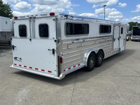 New 2027 4-Star Trailers 10 Pen Show Stock Trailer