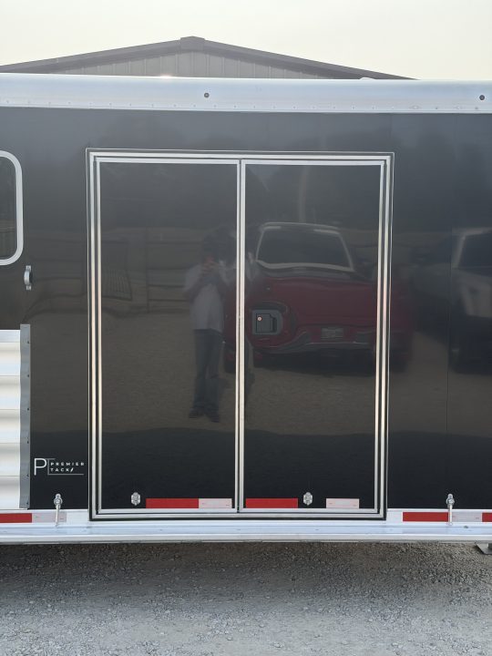 New 2026 Featherlite 3 Horse Gooseneck Premier Tack Horse Trailer