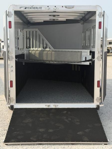 New 2026 Featherlite 3 Horse Gooseneck Premier Tack Horse Trailer