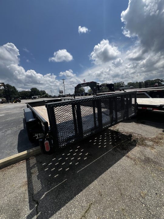 New 2026 Diamond C Trailers 83x16GTU Utility Trailer
