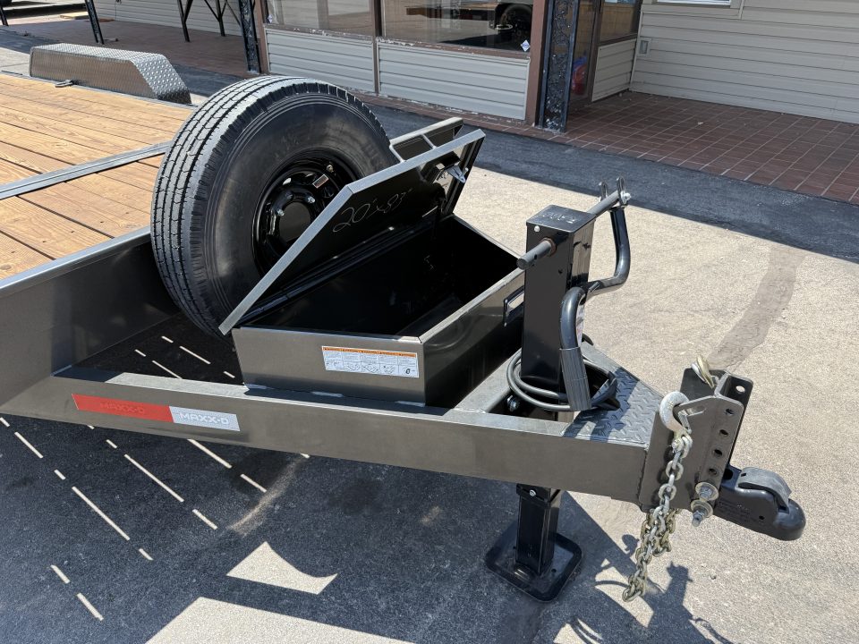 Used 2026 MAXX-D 83”x20’ BP Gravity Equipment Tilt – G6X