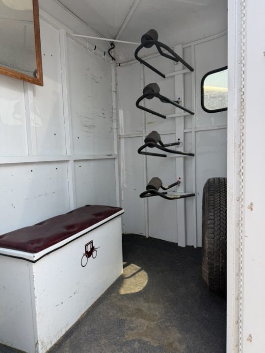 Used 2000 Logan Coach 3H BP Stock / Stock Combo Trailer