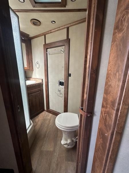 Used 2019 Logan Coach Living Quarters
