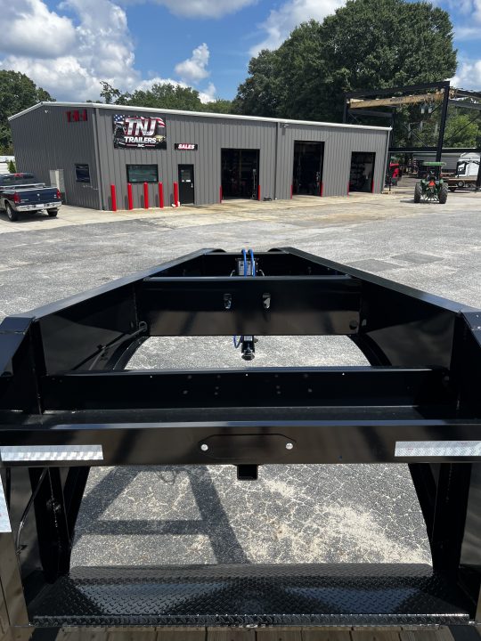 New 2026 Diamond C Trailers 102x25FMAX207 Equipment Trailer