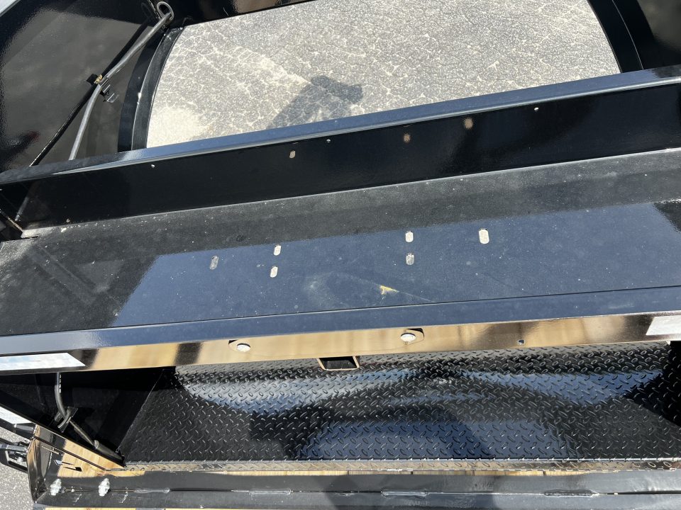 New 2026 Diamond C Trailers 102x25FMAX207 Equipment Trailer