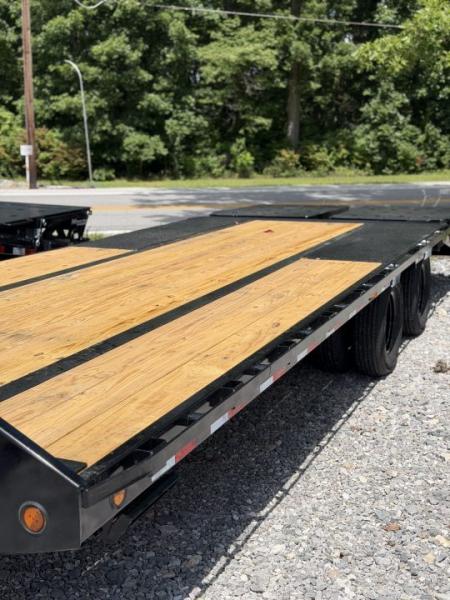 New 2027 PJ Trailers 102" x 20' LD Deckover Trailer