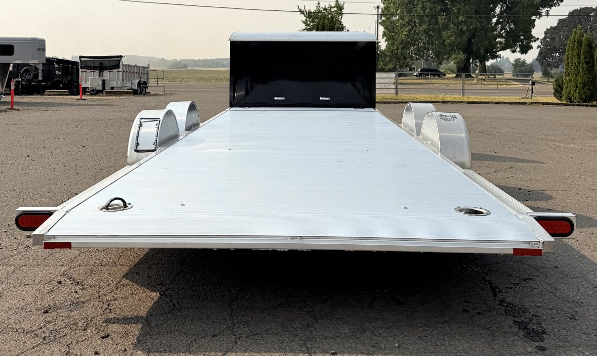 2027 Aluma 8218H photo 3
