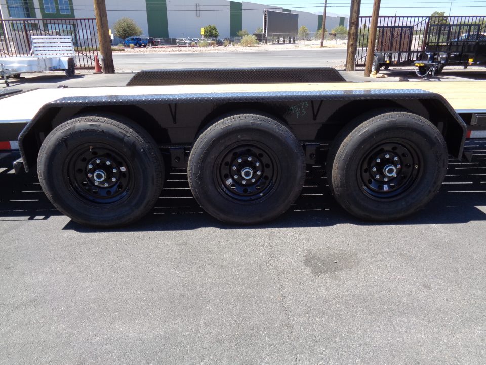 New 2027 Big Tex Trailers * 21EH-24 * 24ft Super Duty Triple Axle Seamless I-Beam Equipment Trailer w/ Mega Ramps (21K GVWR)