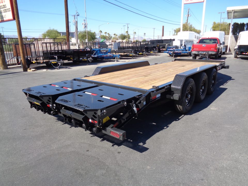 New 2027 Big Tex Trailers * 21EH-22 * 22ft Super Duty Triple Axle Seamless I-Beam Equipment Trailer w/ Mega Ramps (21K GVWR)