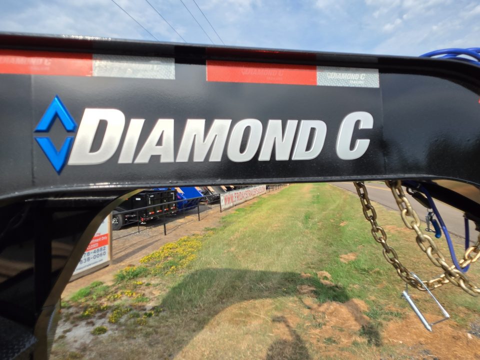 New 2026 Diamond C Trailers FMAX216 35' x 102" 40K Hydraulic Dovetail Pacesetter Edition