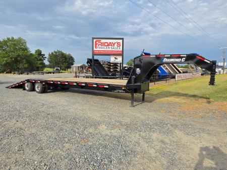New 2026 Diamond C Trailers FMAX216 35' x 102  40K Hydraulic Dovetail Pacesetter Edition