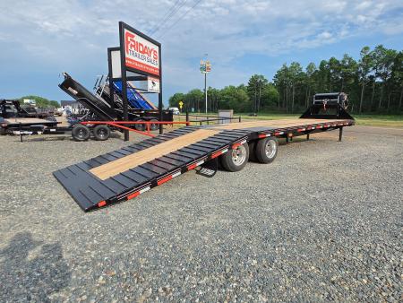 New 2026 Diamond C Trailers FMAX216 35' x 102" 40K Hydraulic Dovetail Pacesetter Edition