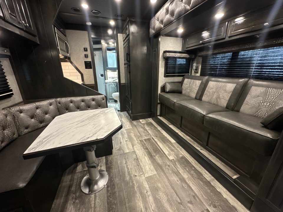 Used 2023 Cimarron Norstar 4 Horse Sideload 15'6" Outlaw Living Quarter