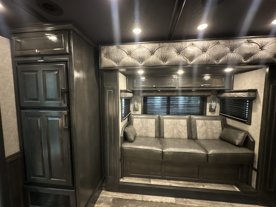 Used 2023 Cimarron Norstar 4 Horse Sideload 15'6" Outlaw Living Quarter