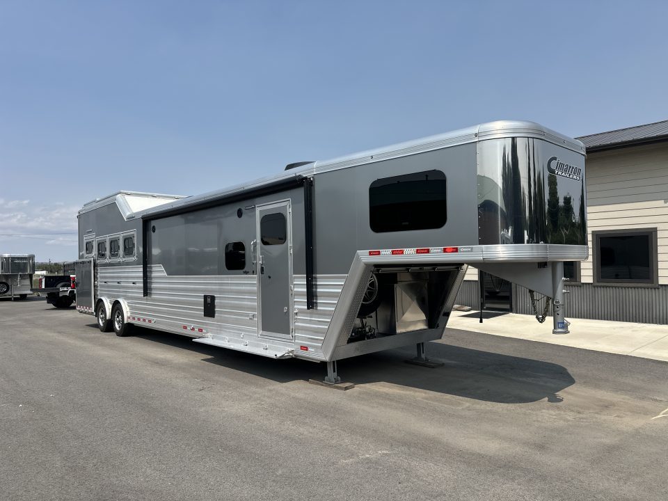 Used 2023 Cimarron Norstar 4 Horse Sideload 15'6" Outlaw Living Quarter