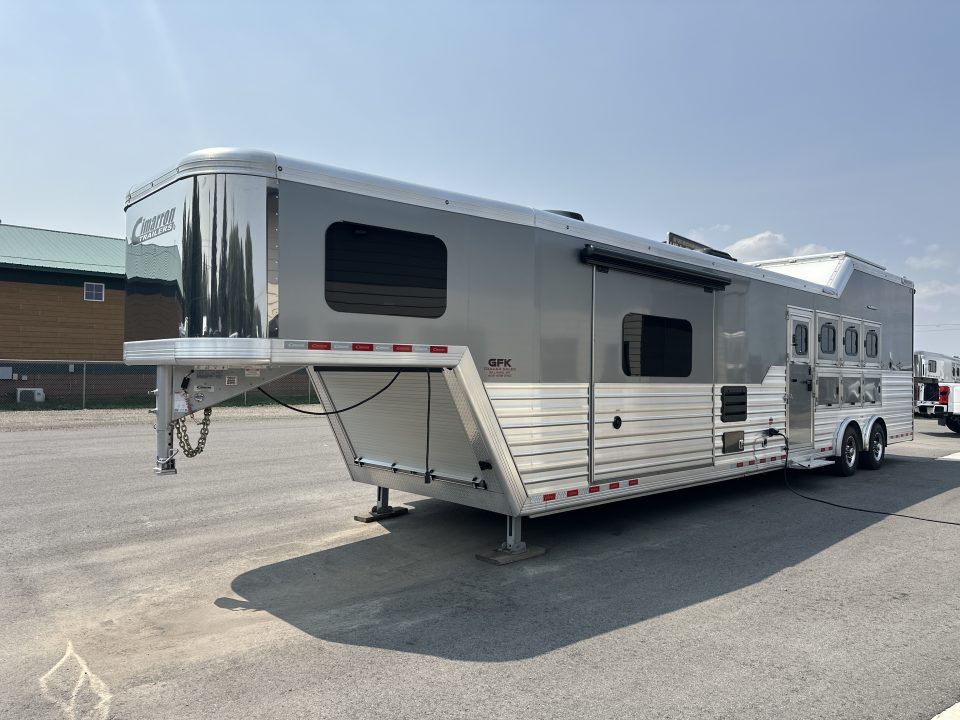 Used 2023 Cimarron Norstar 4 Horse Sideload 15'6" Outlaw Living Quarter