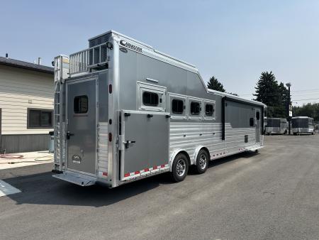 Used 2023 Cimarron Norstar 4 Horse Sideload 15'6" Outlaw Living Quarter