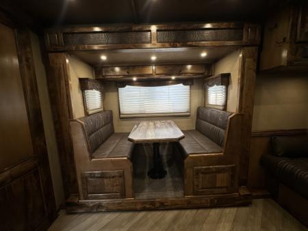 Used 2021 Cimarron 3 Horse with 14'3" Living Quarter