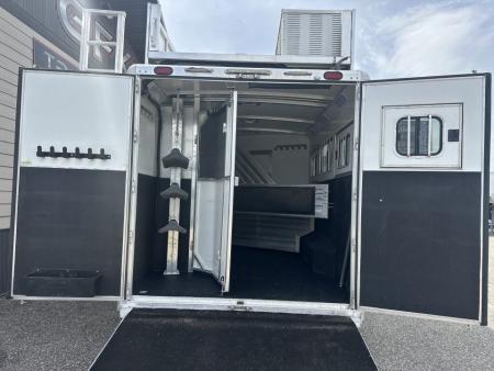 Used 2021 Cimarron 3 Horse with 14'3" Living Quarter