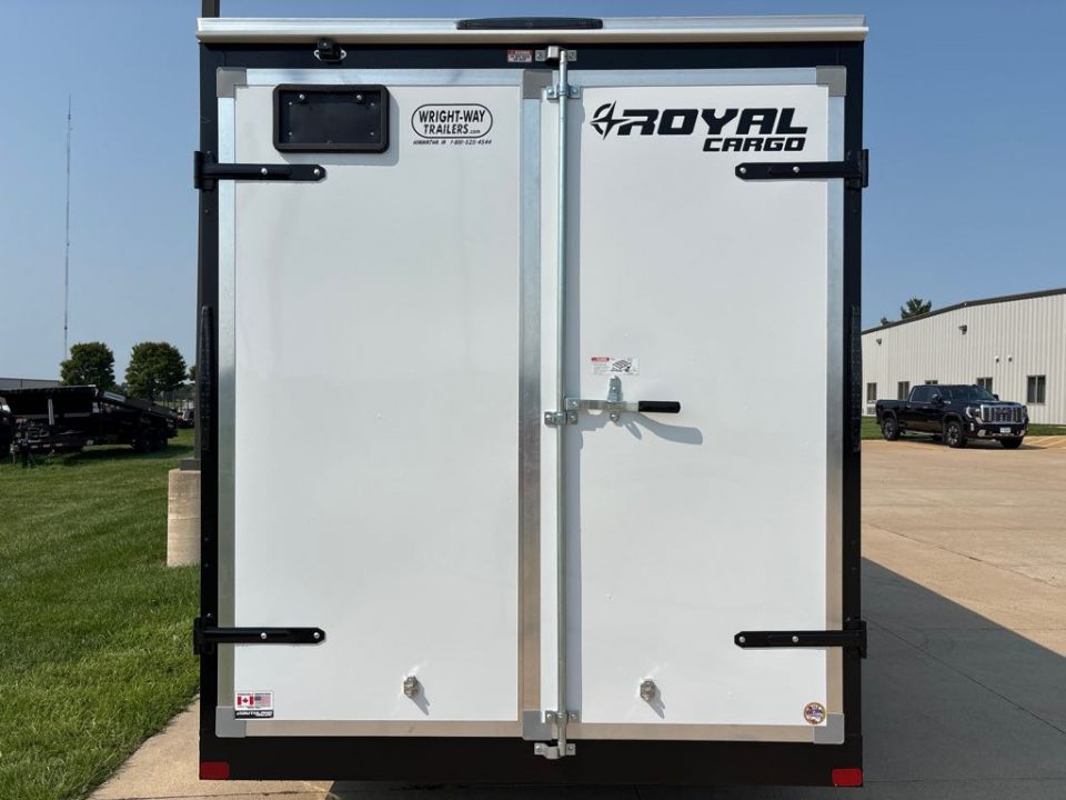 New 2026 SOUTHLAND TRAILER CORP. LCHT35-716V-86B Cargo / Enclosed Trailer