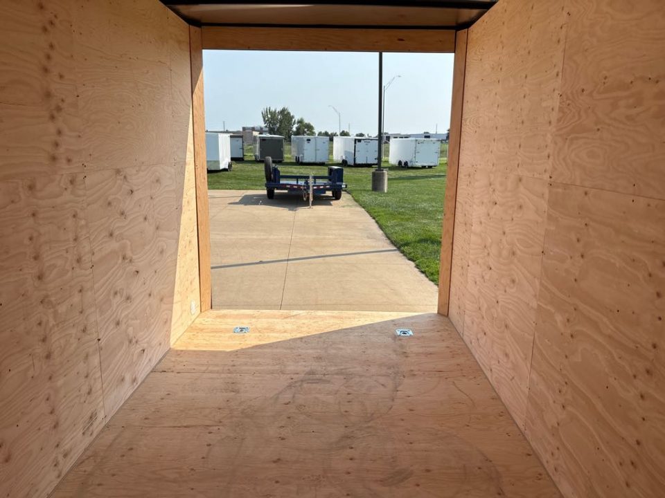 New 2026 SOUTHLAND TRAILER CORP. LCHT35-716V-86B Cargo / Enclosed Trailer