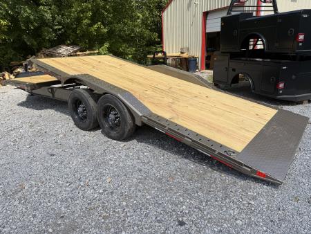 New 2026 Diamond C HXD210 DRIVE OVER FENDER TILT TRAILER ** ABS BRAKES**HYDRO JACK SOLAR CHARGER
