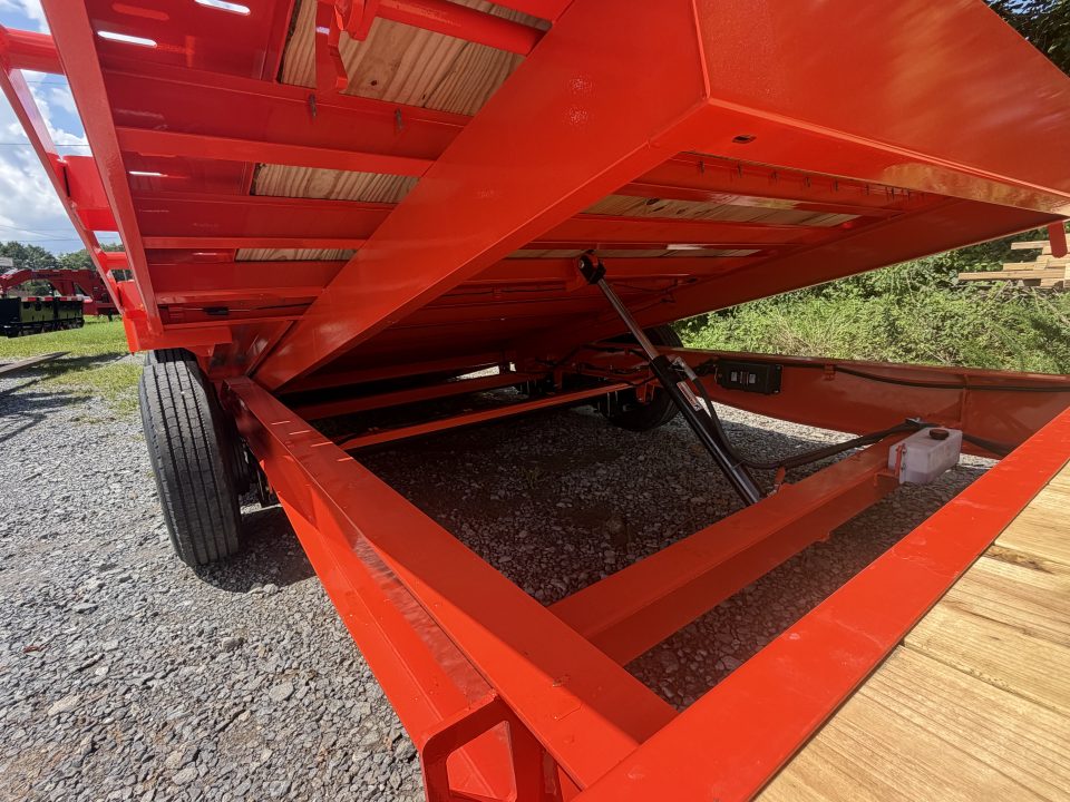 New 2026 Diamond C HXD208 DRIVE OVER FENDER TILT TRAILER ** ABS BRAKES ** 2 SPEED 15K JACK