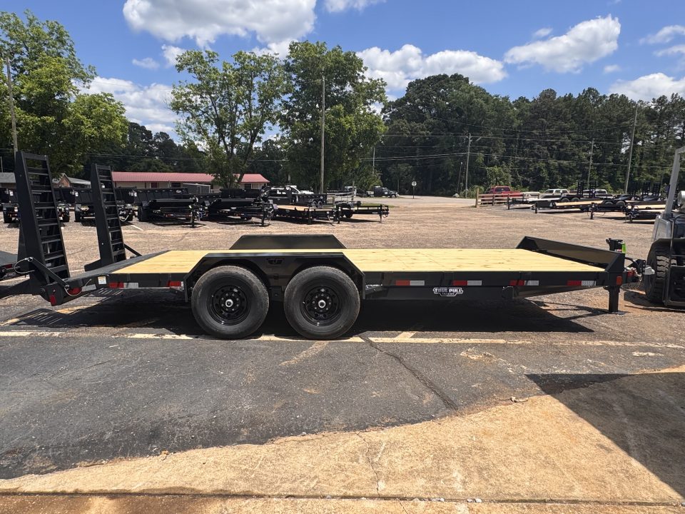 2027 Hillcrest Trailers photo 5