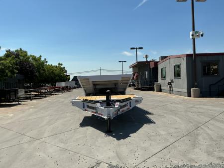 New 2027 Diamond C Trailers DEC207L26X102 8.5FT X 26FT 15.5K GVW Tilt Trailer