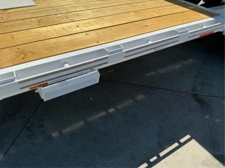 New 2027 Diamond C Trailers DEC207L26X102 8.5FT X 26FT 15.5K GVW Tilt Trailer