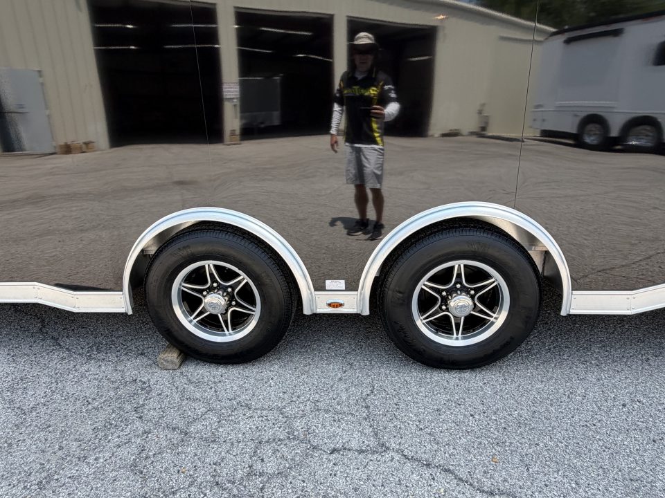 New 2027 8.5X24 inTech RACE TRAILER