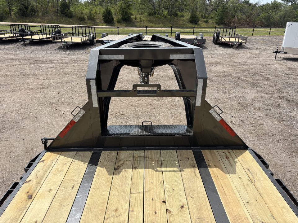 New 2027 MAXX-D LDX Flatbed Trailer