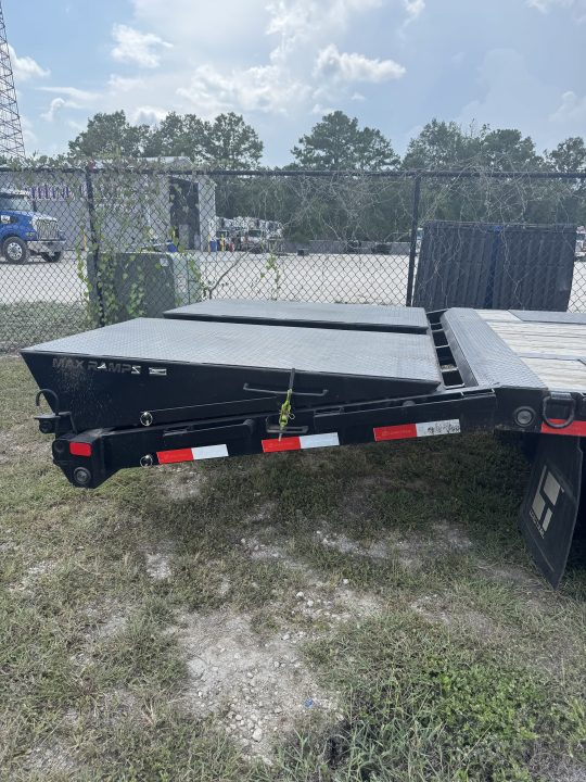 Consignment 2024 Load Trail GP0230 Flatbed Trailer