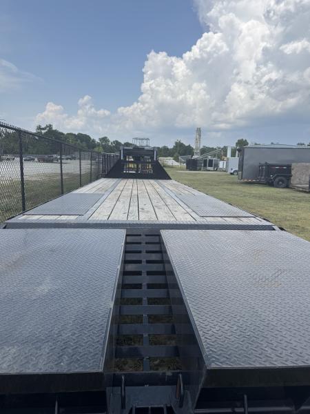 Consignment 2024 Load Trail GP0230 Flatbed Trailer