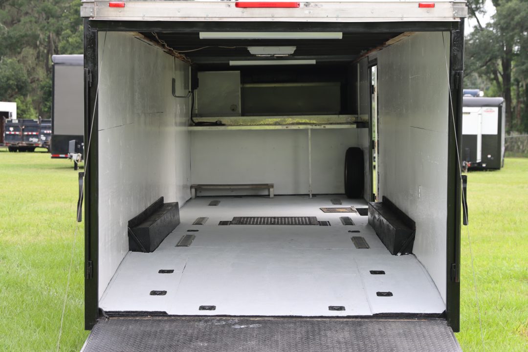 Used 1995 8.5X36 Pace American RACR TRAILER