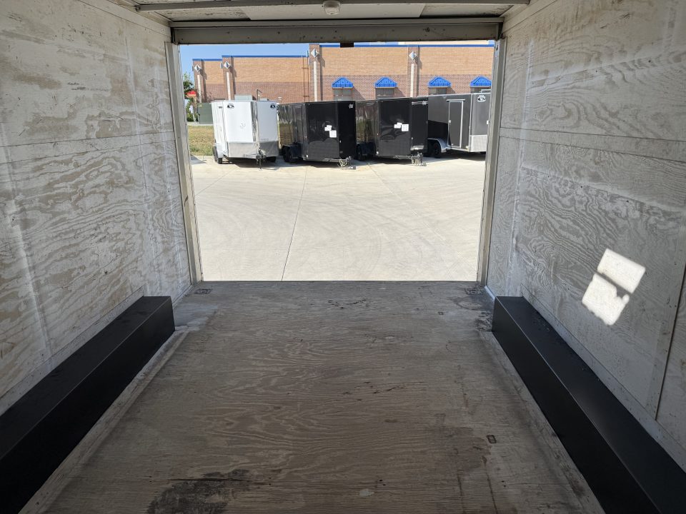 Used 2014 Haulmark 8.5x16+2V Cargo / Enclosed Trailer