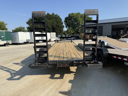 Used 2021 Load Trail 24’ HEAVY DUTY Flatbed 3-7000lb axles =21K Dovetail Trailer Fold Up Ramps
