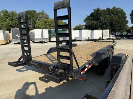 Used 2021 Load Trail 24’ HEAVY DUTY Flatbed 3-7000lb axles =21K Dovetail Trailer Fold Up Ramps