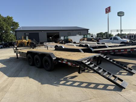 Used 2021 Load Trail 24’ HEAVY DUTY Flatbed 3-7000lb axles =21K Dovetail Trailer Fold Up Ramps