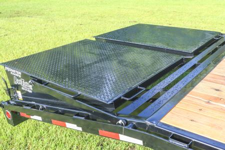 New 2027 8.5x28 PJ Trailers Equipment Trailer