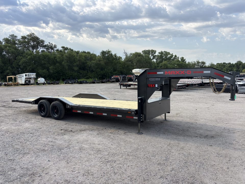 New 2027 MAXX-D T8X Tilt Trailer