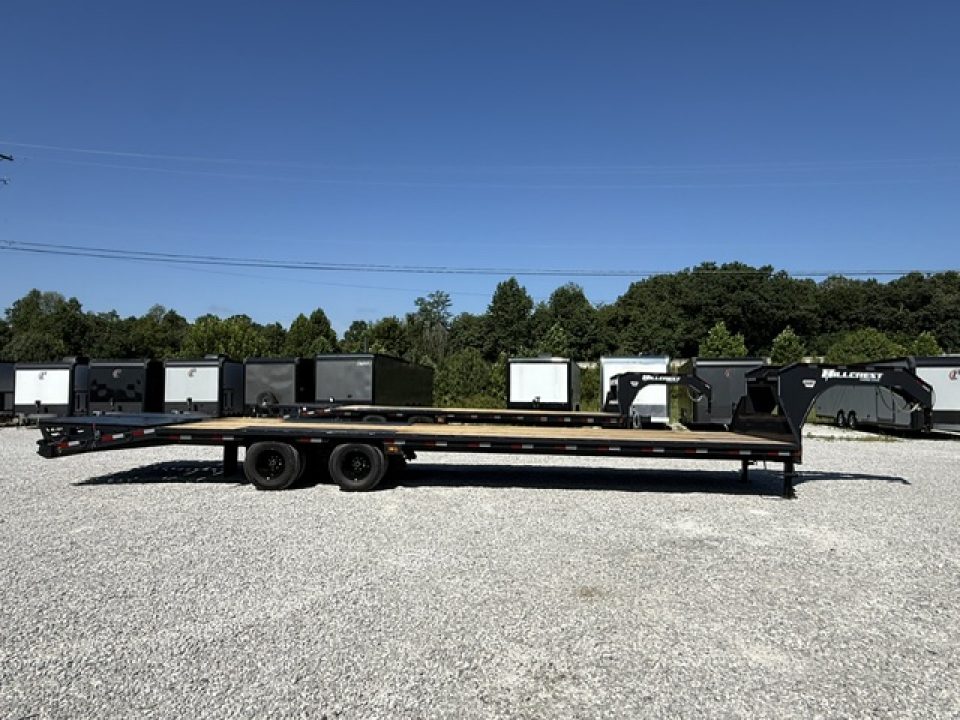 New HillCrest Gooseneck 30+5 22.9 W/ Max Ramps