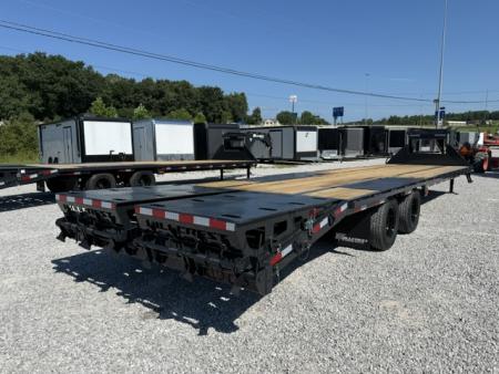 New HillCrest Gooseneck 30+5 22.9 W/ Max Ramps
