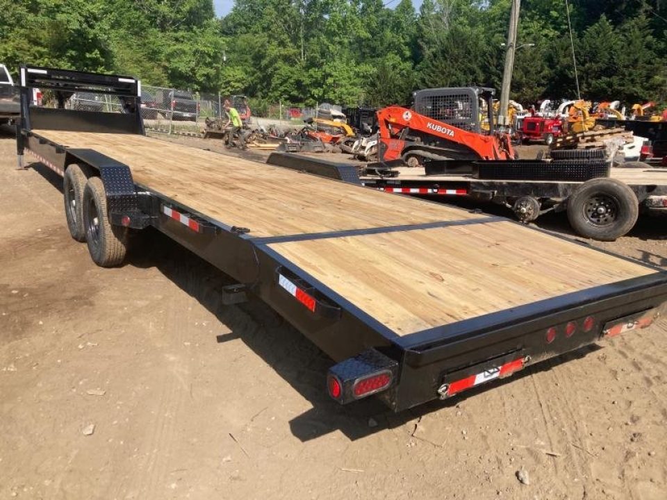 New 2027 Iron Bull ETG Car Hauler