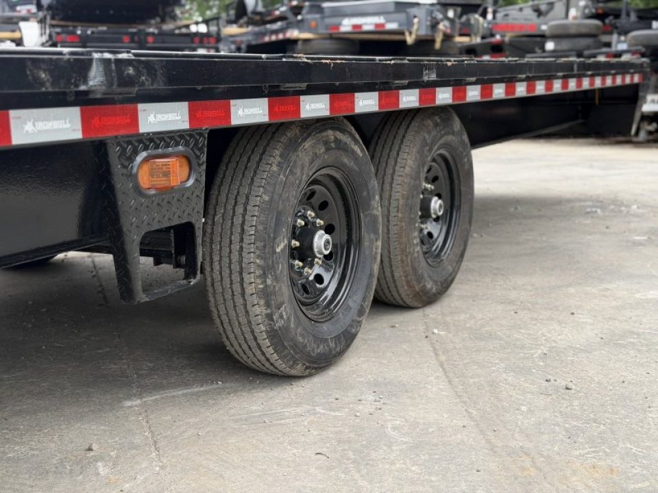 New 2027 Iron Bull FTG Deckover Trailer